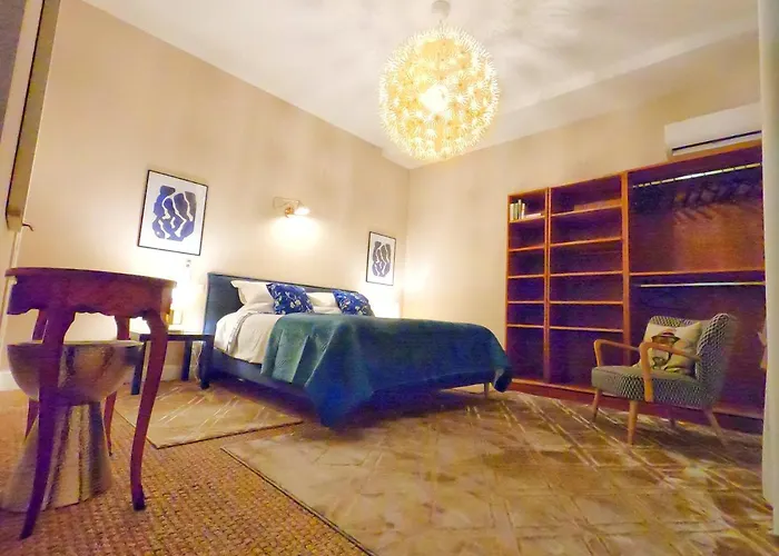 Maison Eglantine Historic 4 Star With Air Conditioning *